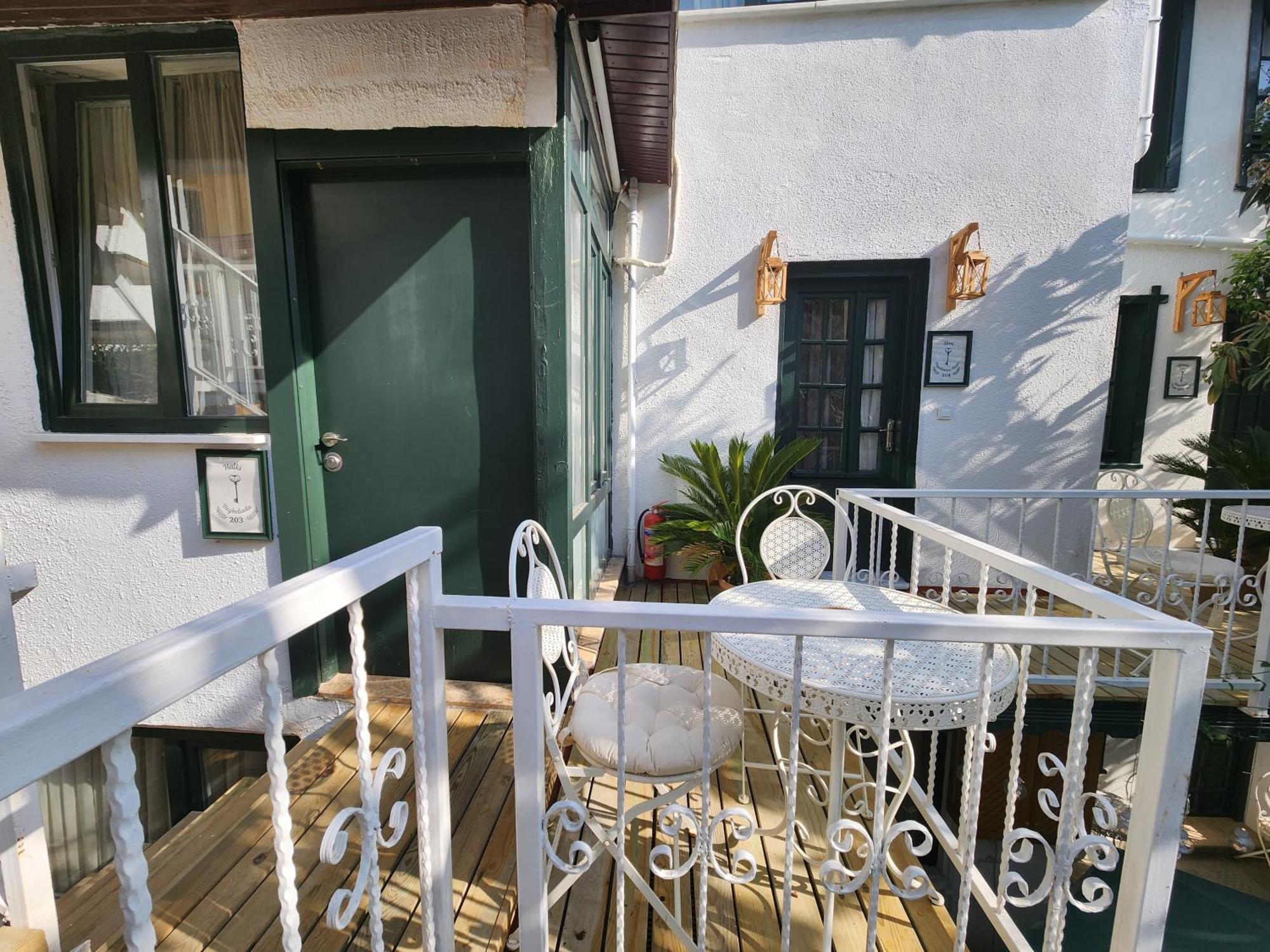Aya Butik Otel Adalar Extérieur photo